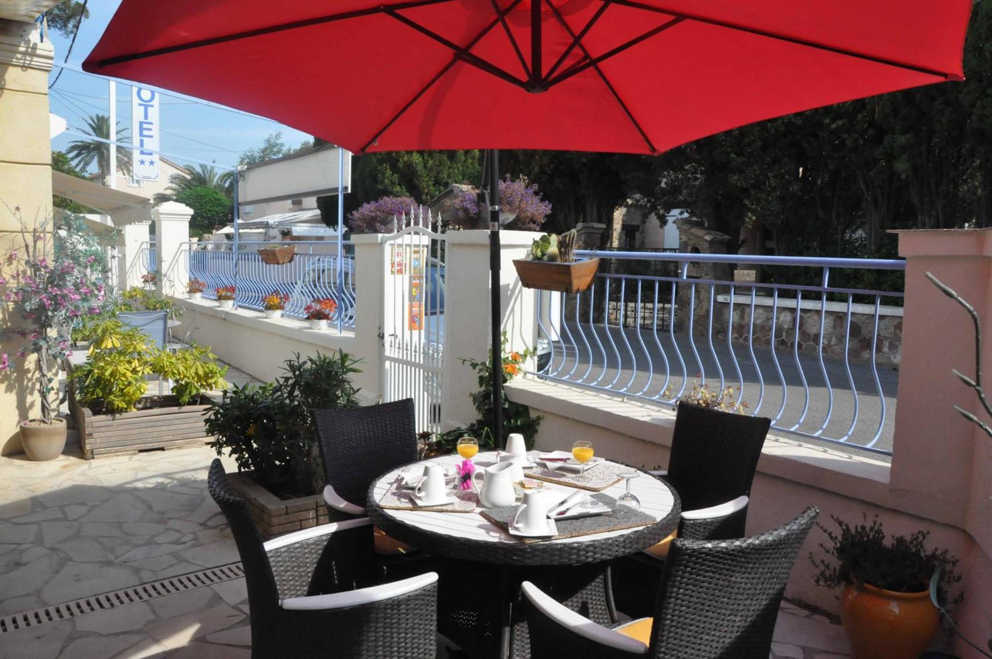 Hotel L'Escale Au Soleil Saint Aygulf Εξωτερικό φωτογραφία
