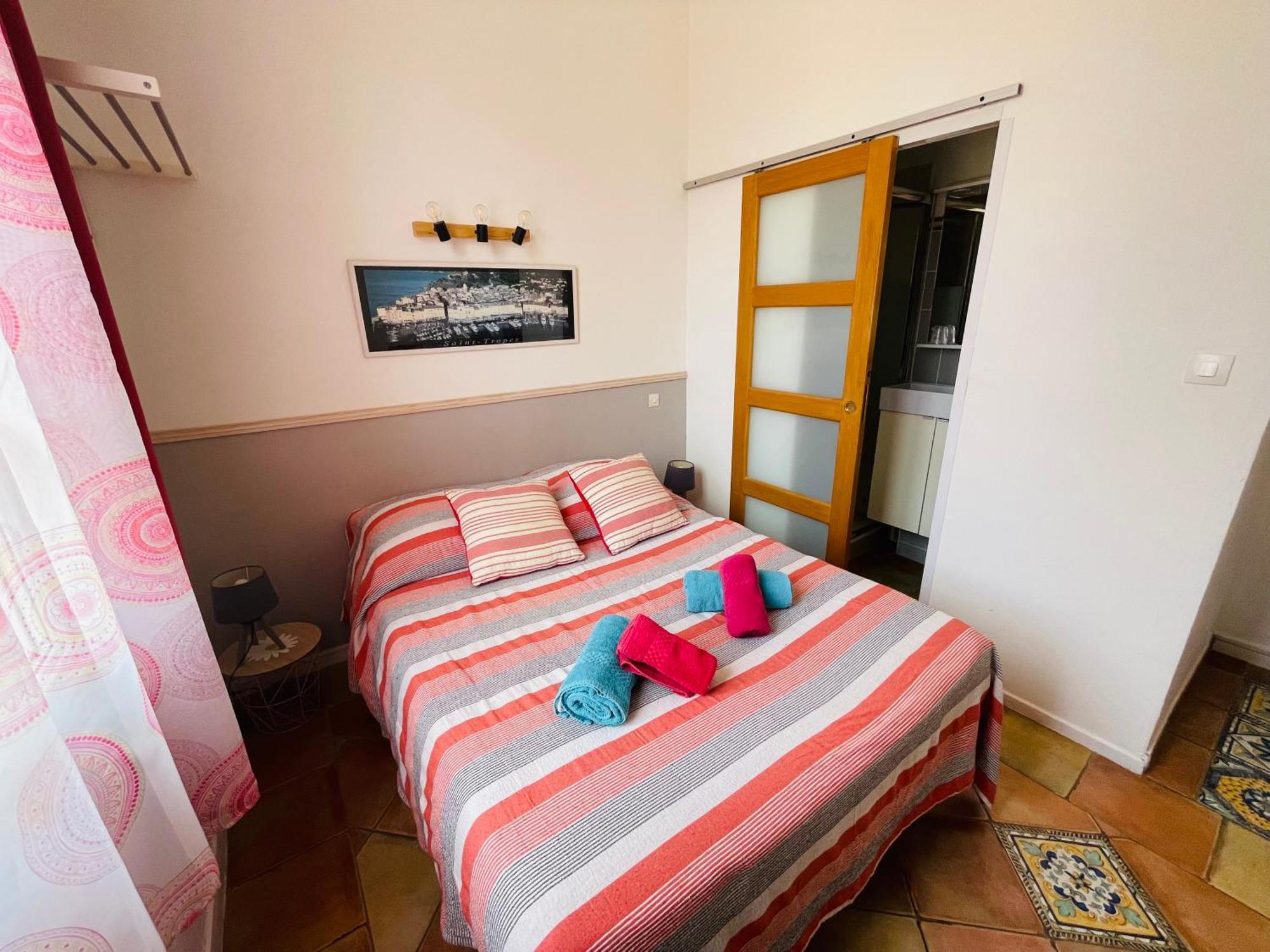 Hotel L'Escale Au Soleil Saint Aygulf Εξωτερικό φωτογραφία