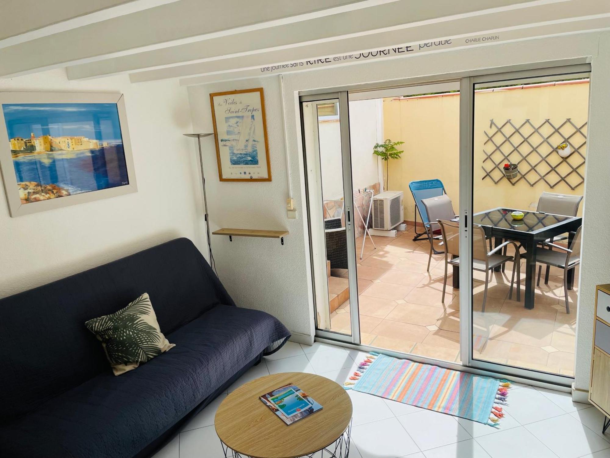 Hotel L'Escale Au Soleil Saint Aygulf Εξωτερικό φωτογραφία