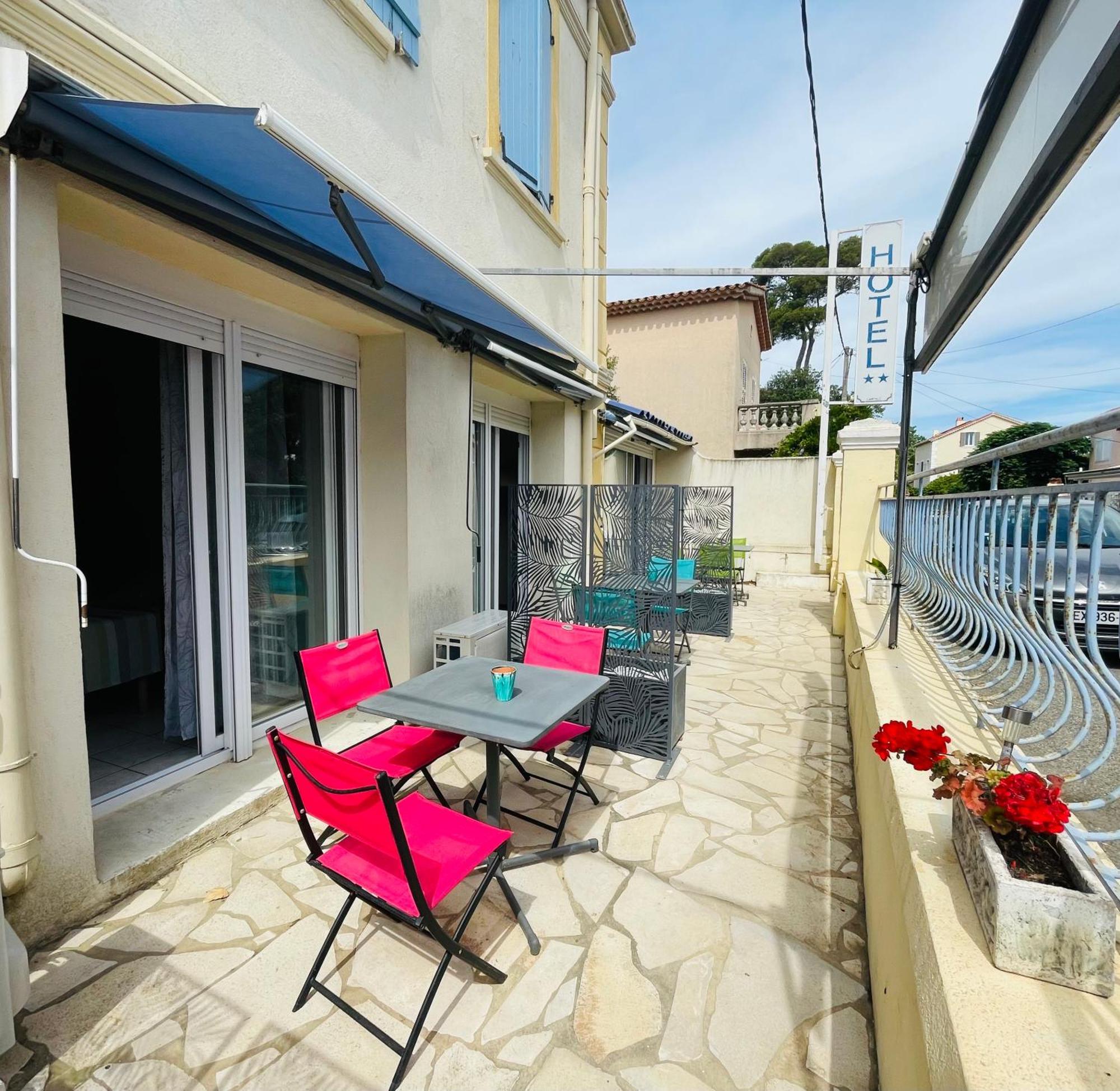 Hotel L'Escale Au Soleil Saint Aygulf Εξωτερικό φωτογραφία