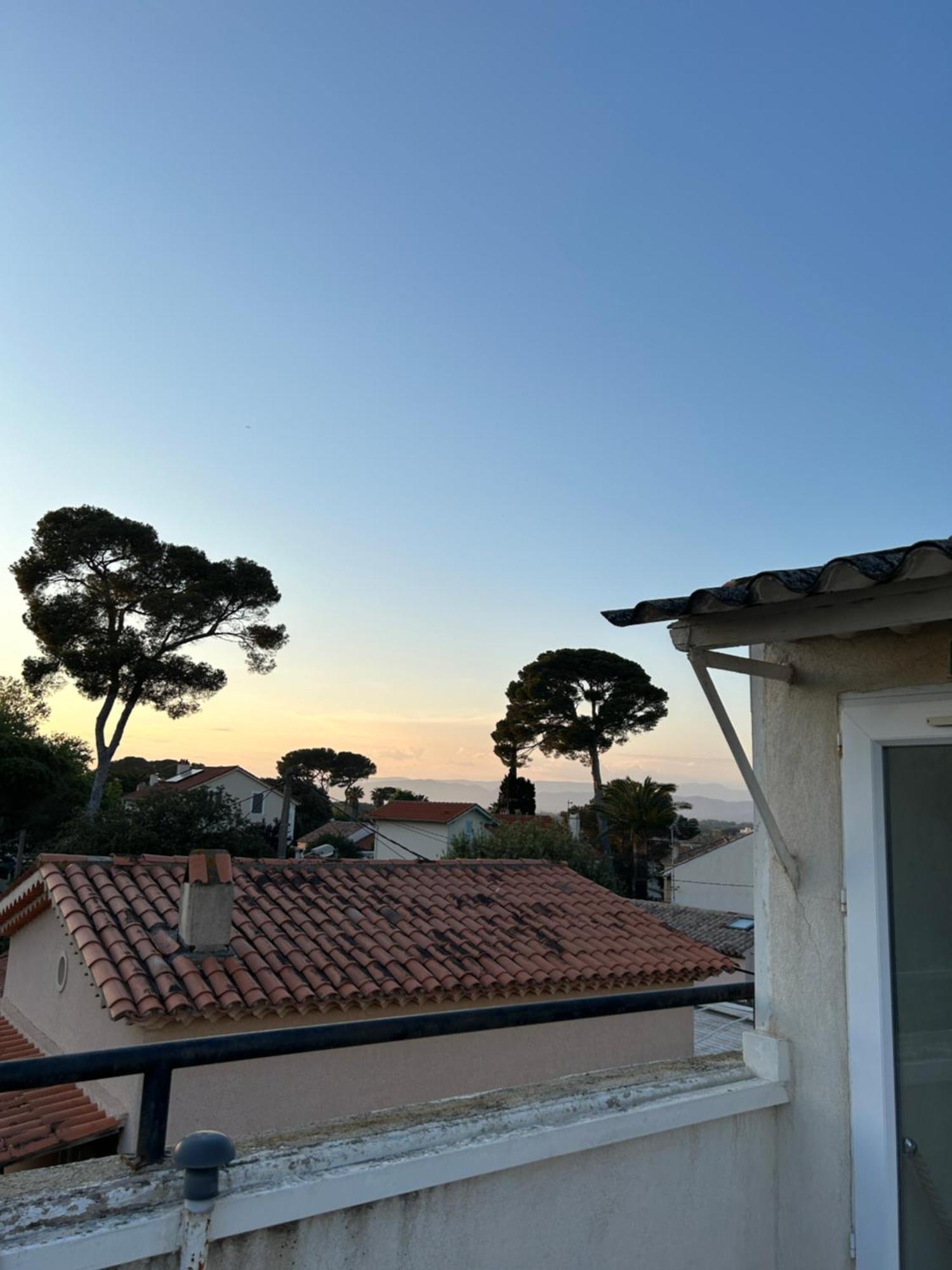 Hotel L'Escale Au Soleil Saint Aygulf Εξωτερικό φωτογραφία